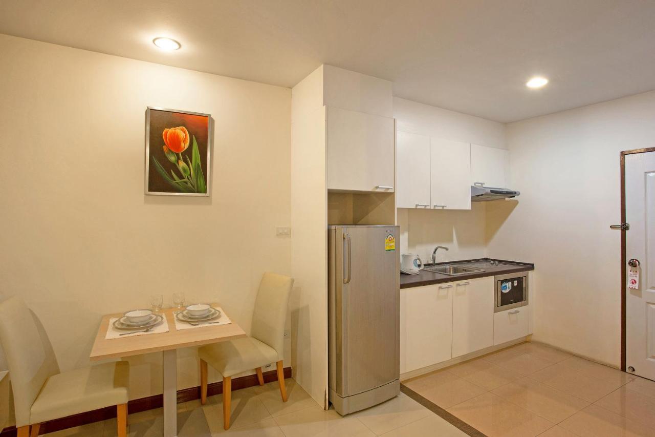 C-House & Residence Hotel Amata City Pluak Daeng Exterior photo